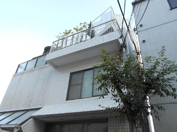 R-WEST