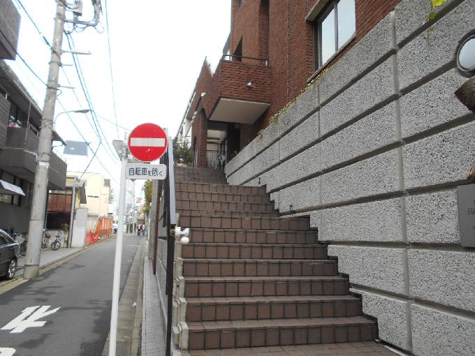 エテルノ原宿
