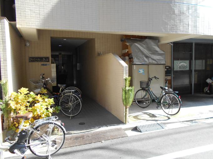 ファミール入谷