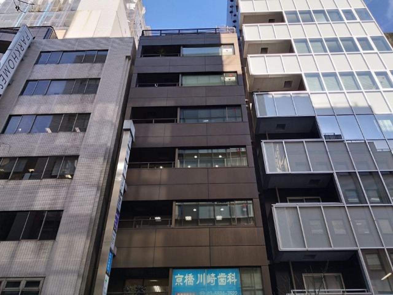 京橋イーサスビル