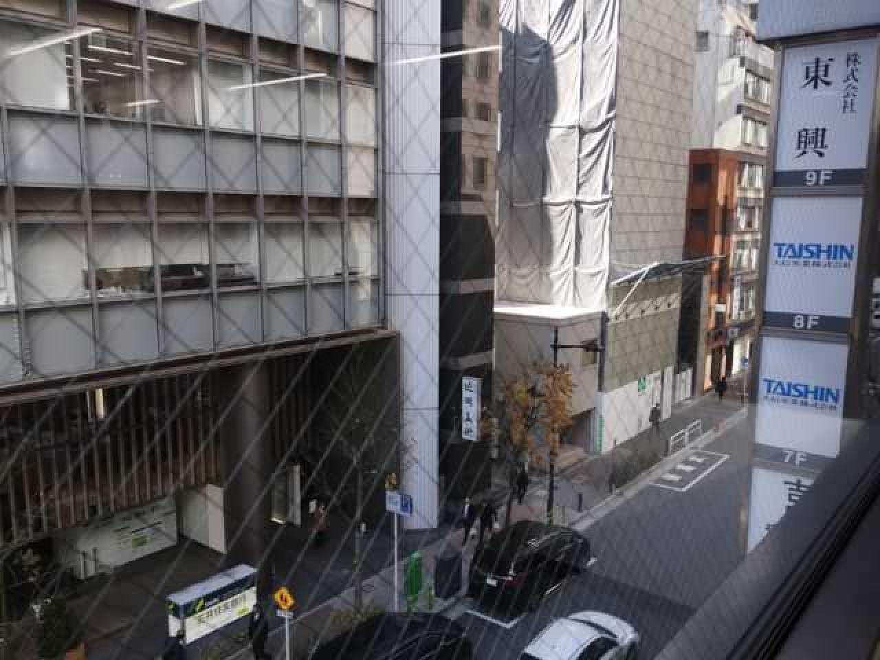 京橋イーサスビル