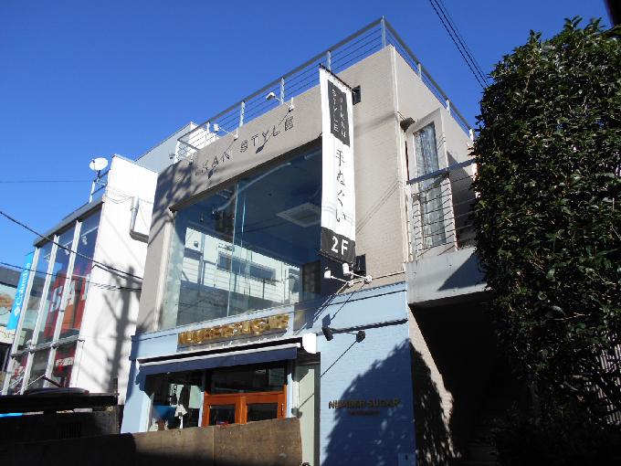 カミュ神宮前ビル