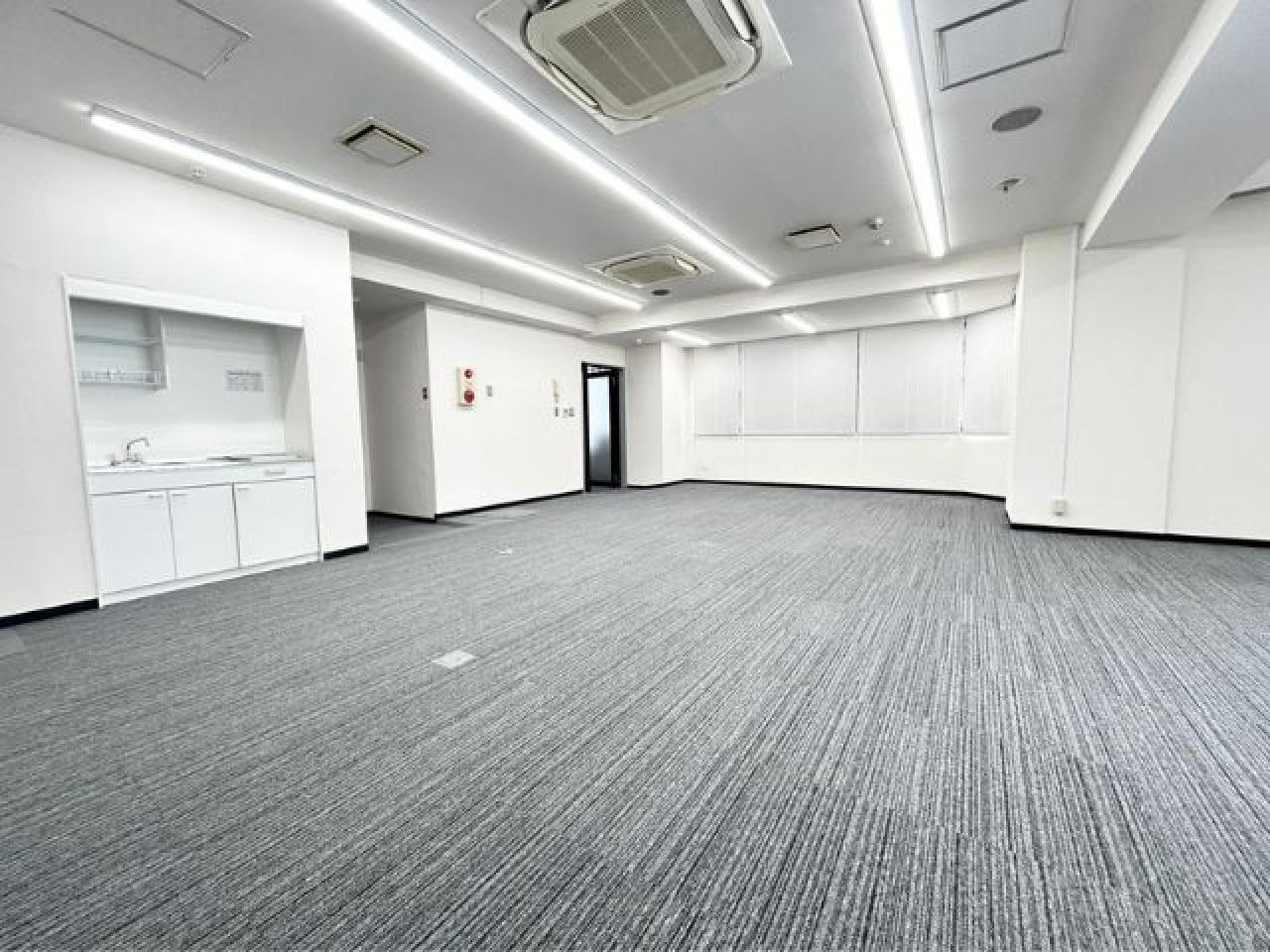 KMⅦビル