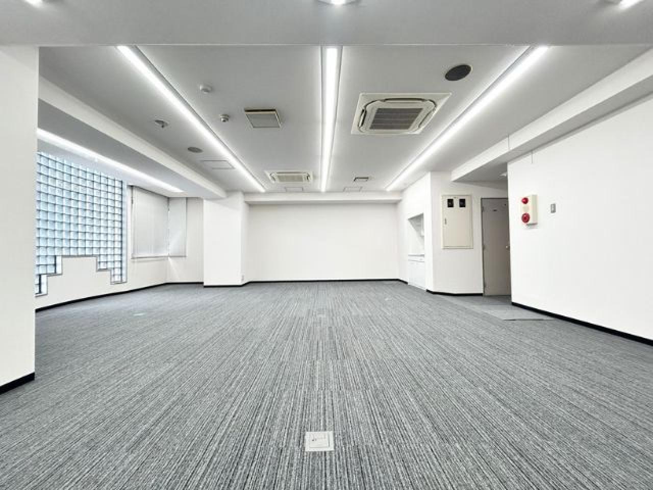 KMⅦビル