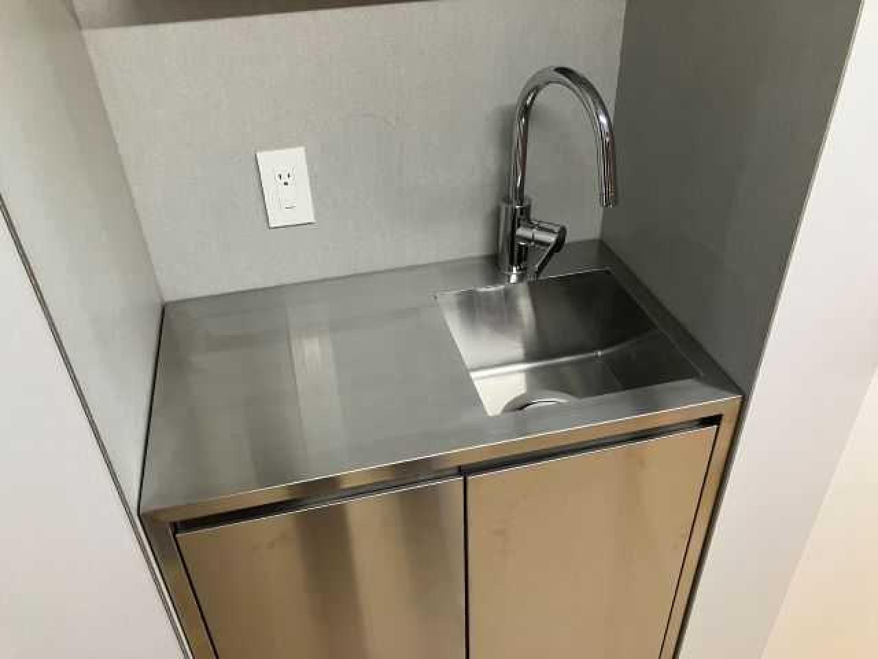 THE CUBE 神田明神