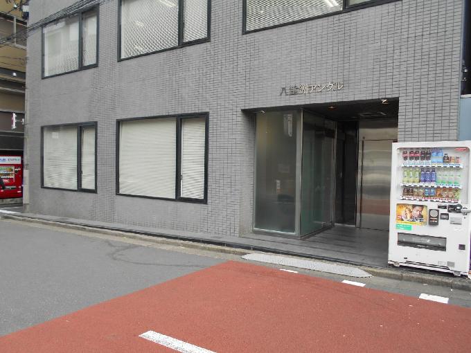 八重洲アングル