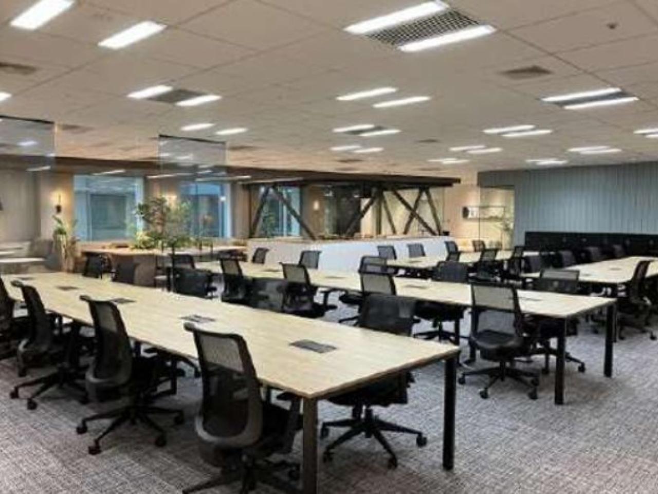 新宿マインズタワー