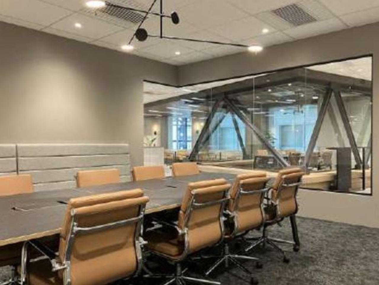 新宿マインズタワー