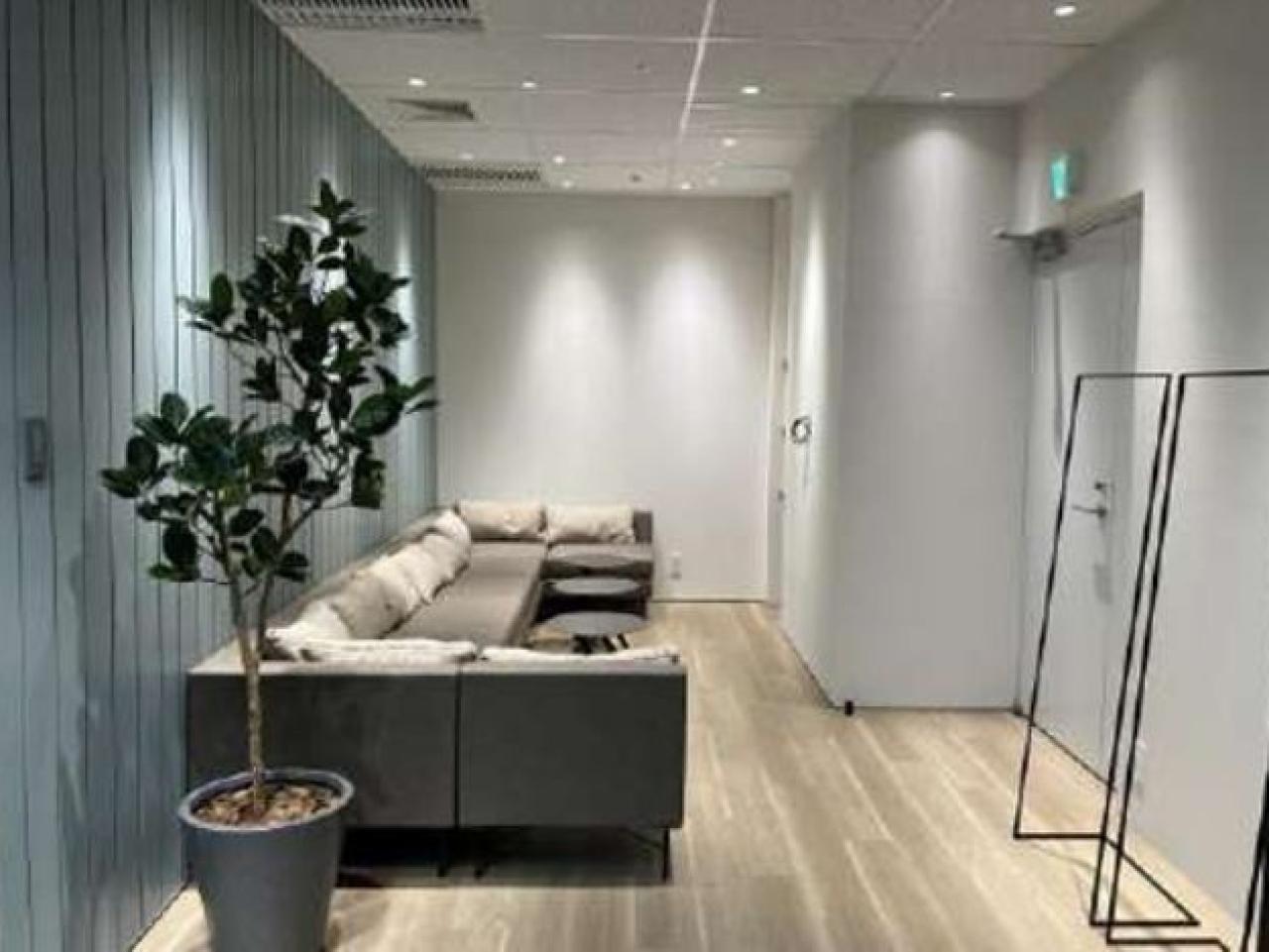 新宿マインズタワー