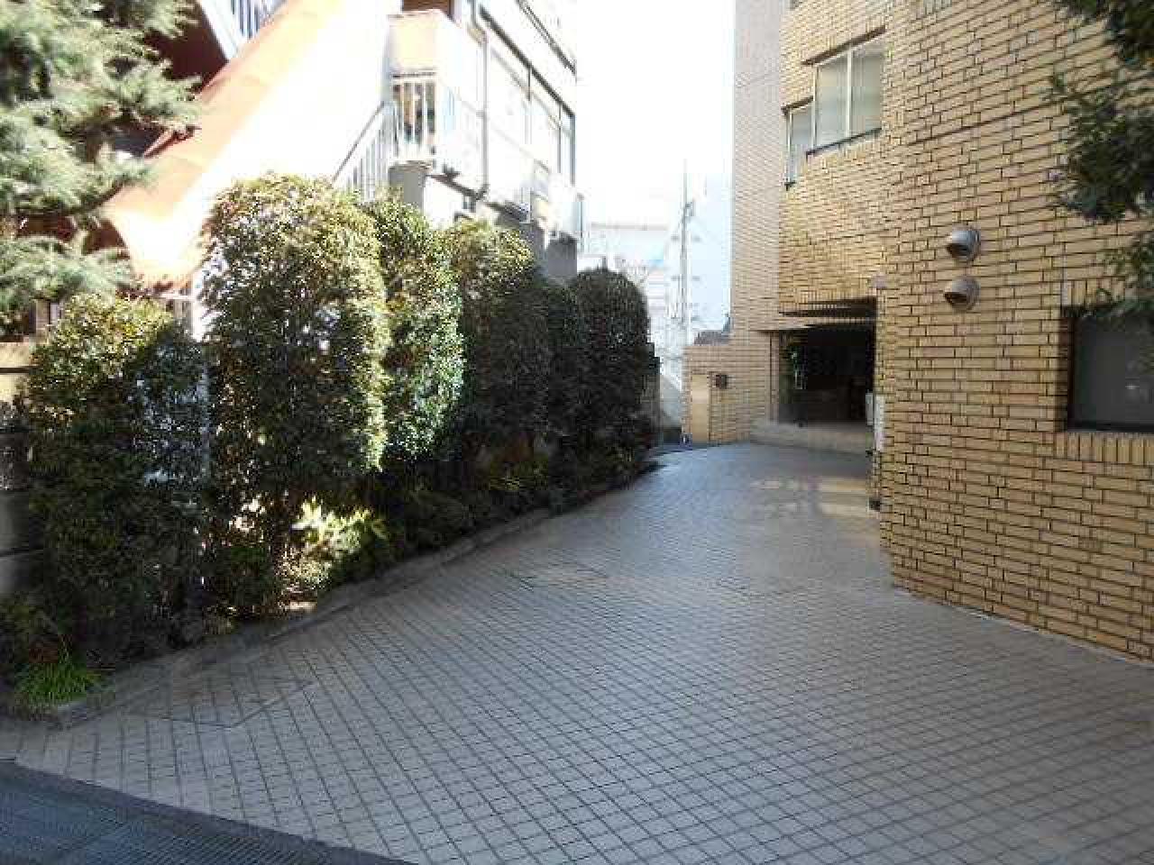 テラス外苑
