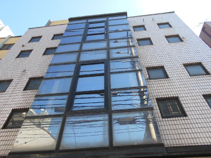 前川ビル