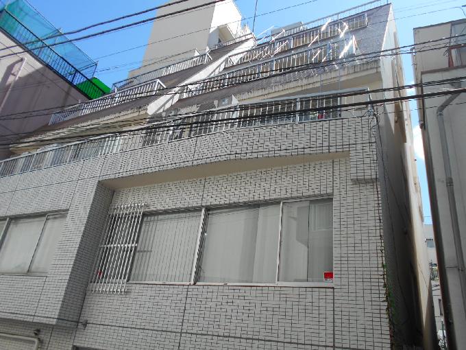 アソルティ新宿5丁目ビル