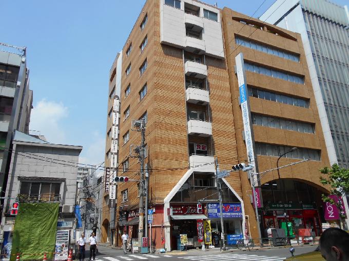 イワカタビル