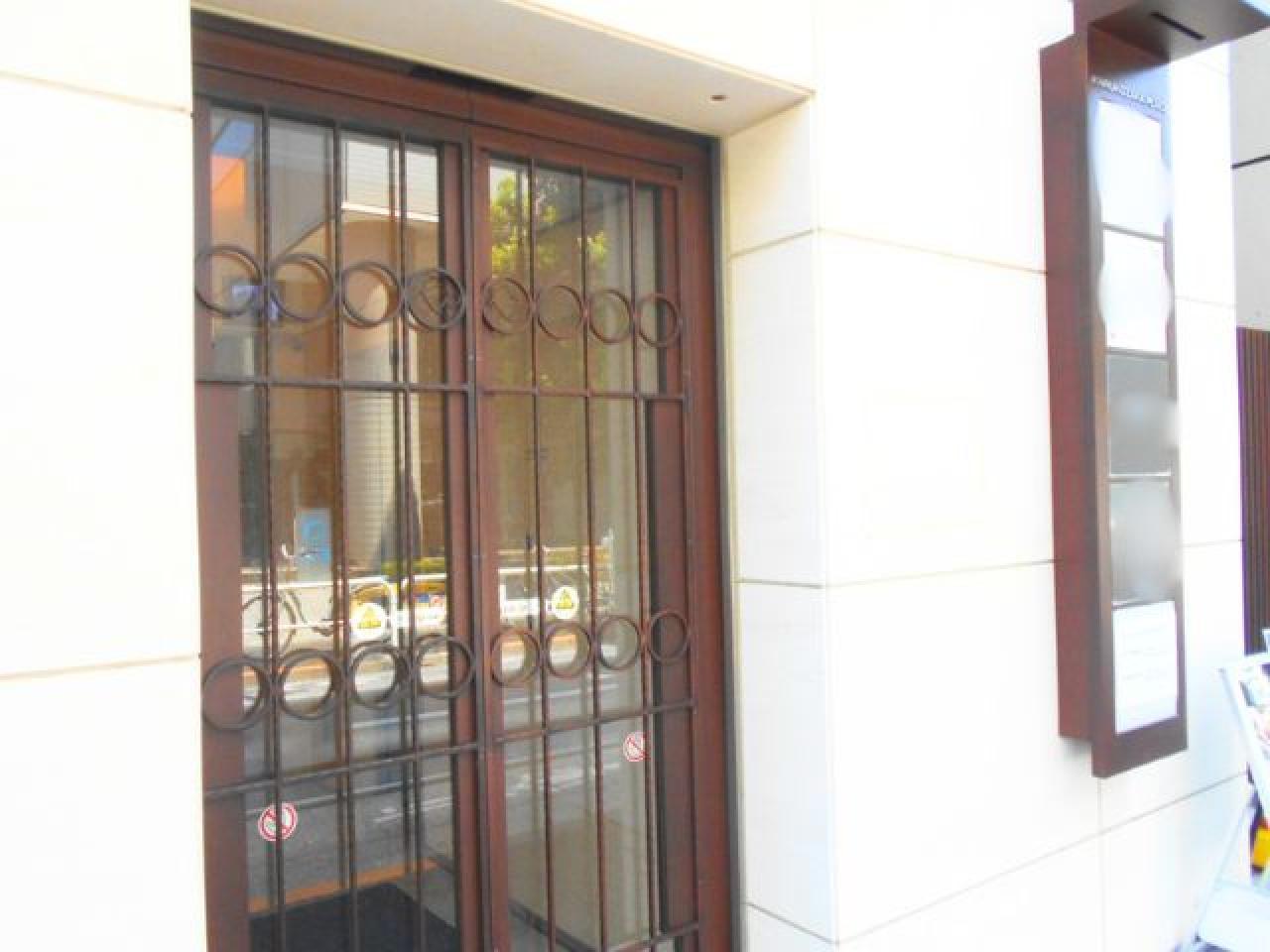 KARUKOZAKA PLACE