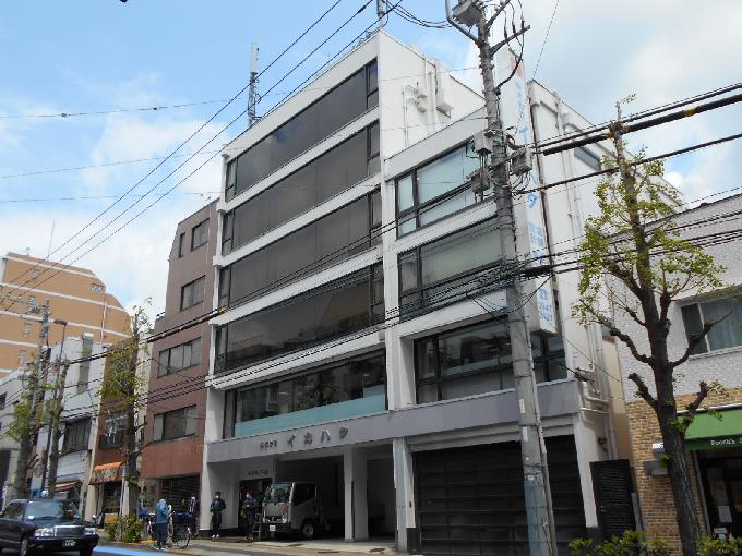 イカハタビル