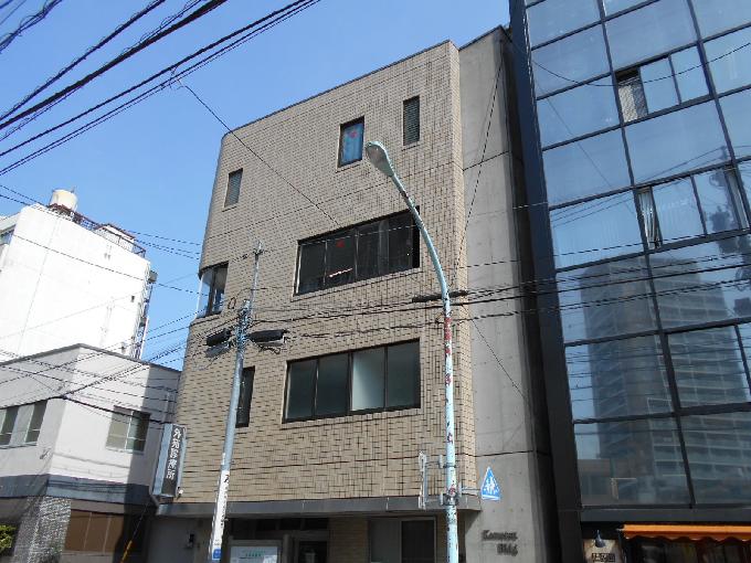 U Base神宮前