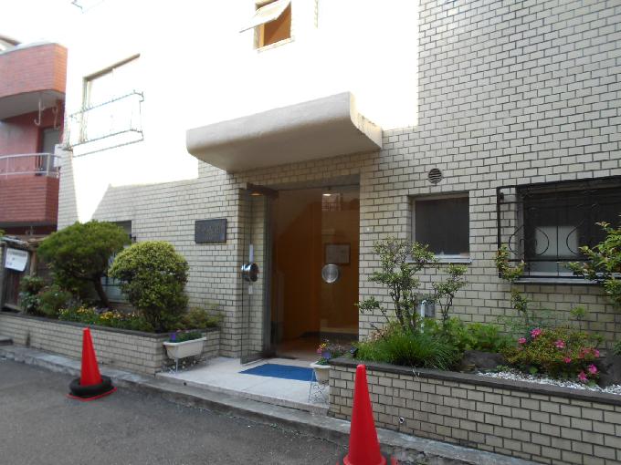 ニューカーサ麻布