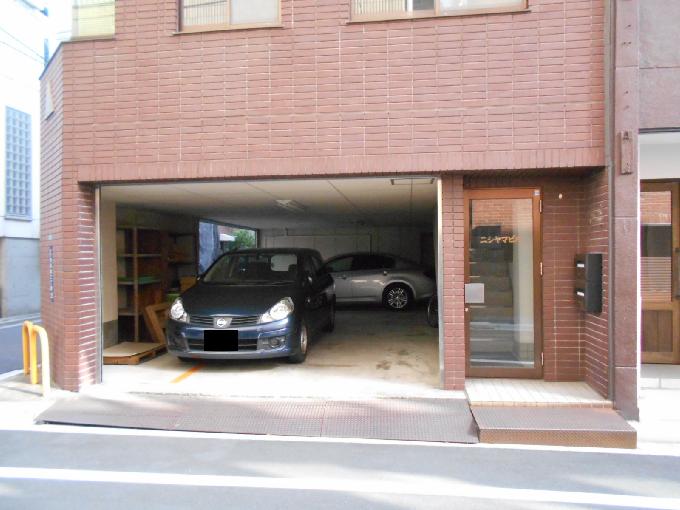 西山ビル