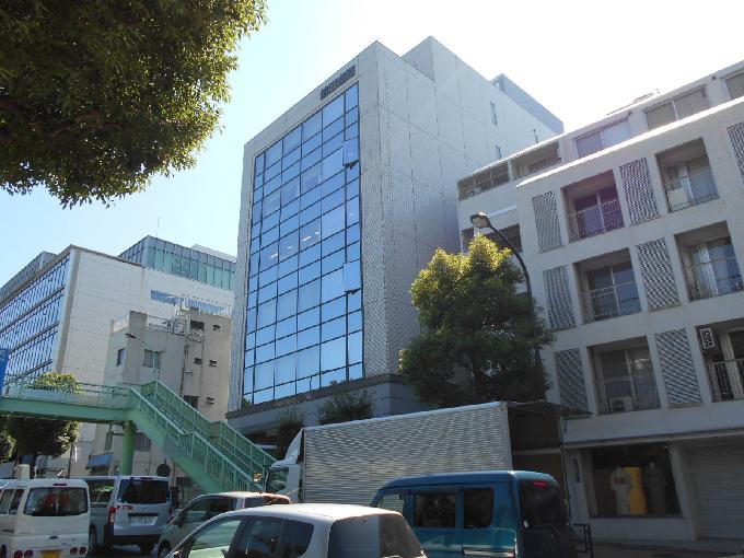 前田道路白金ビル