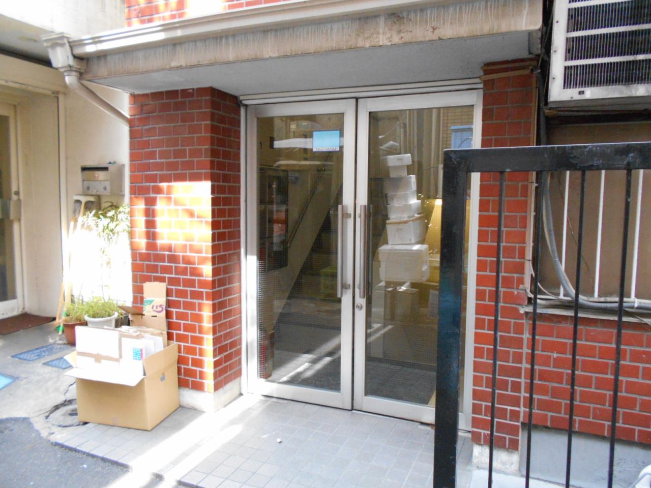 三栄ビル