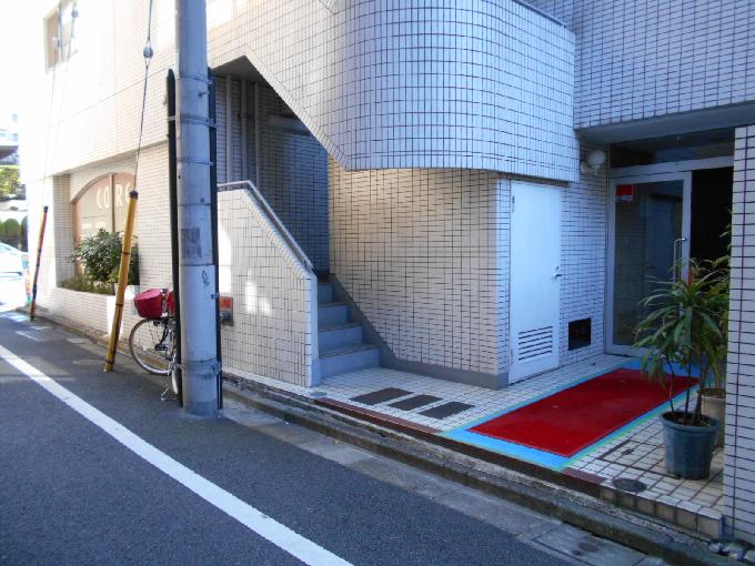 ドエル三田