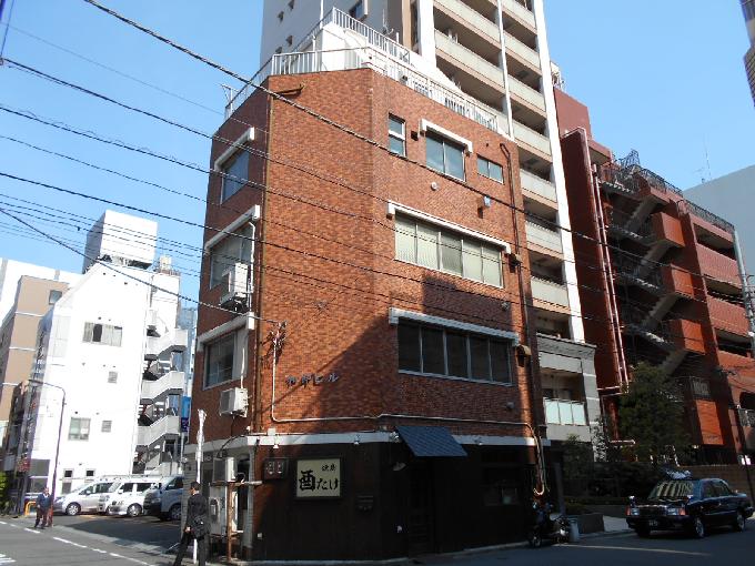 和伸ビル