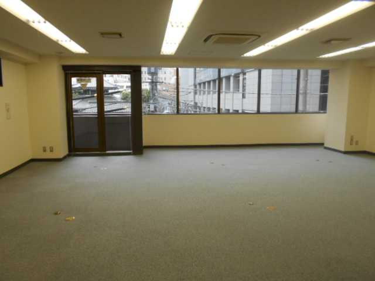 シュミット虎ノ門