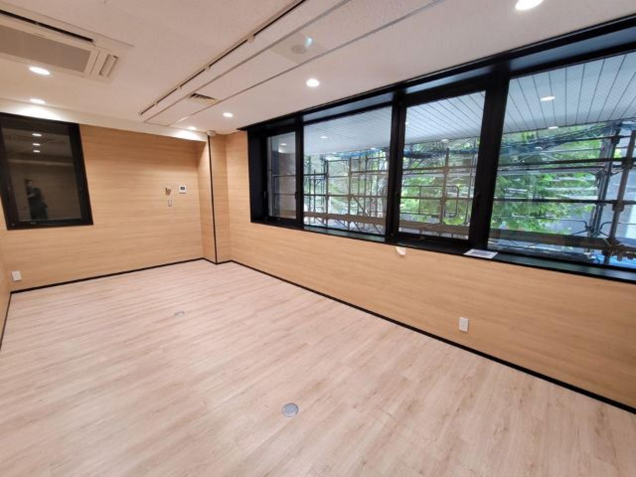 新宿御苑さくらビル