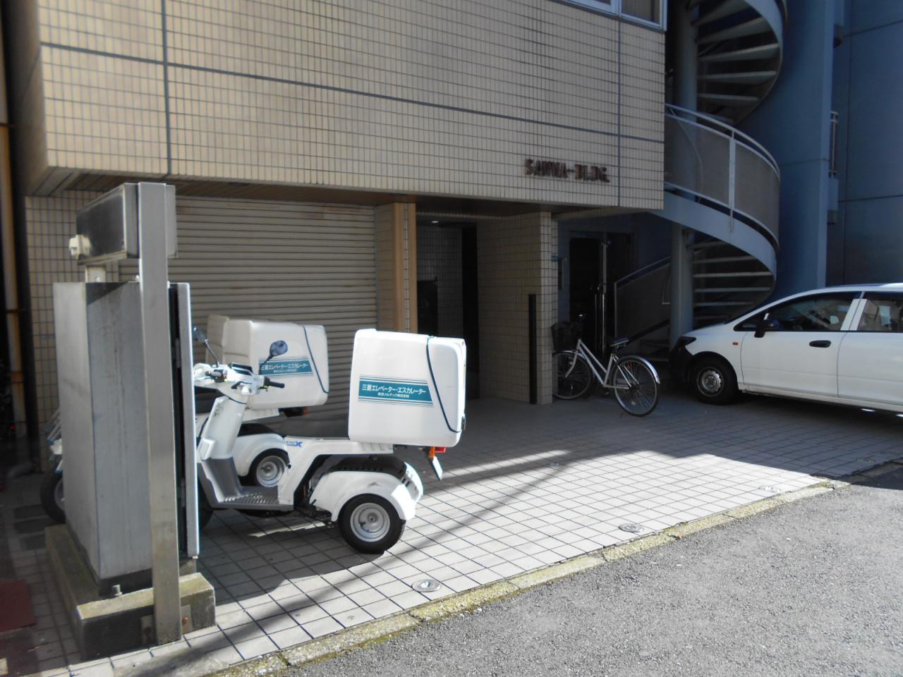 山和ビル