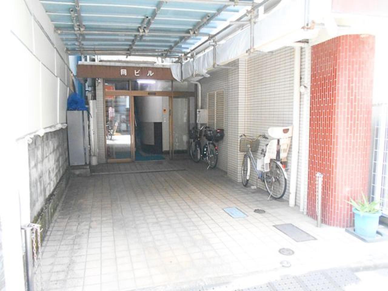 岡ビル