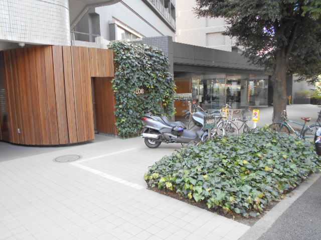 SuSLOB北参道