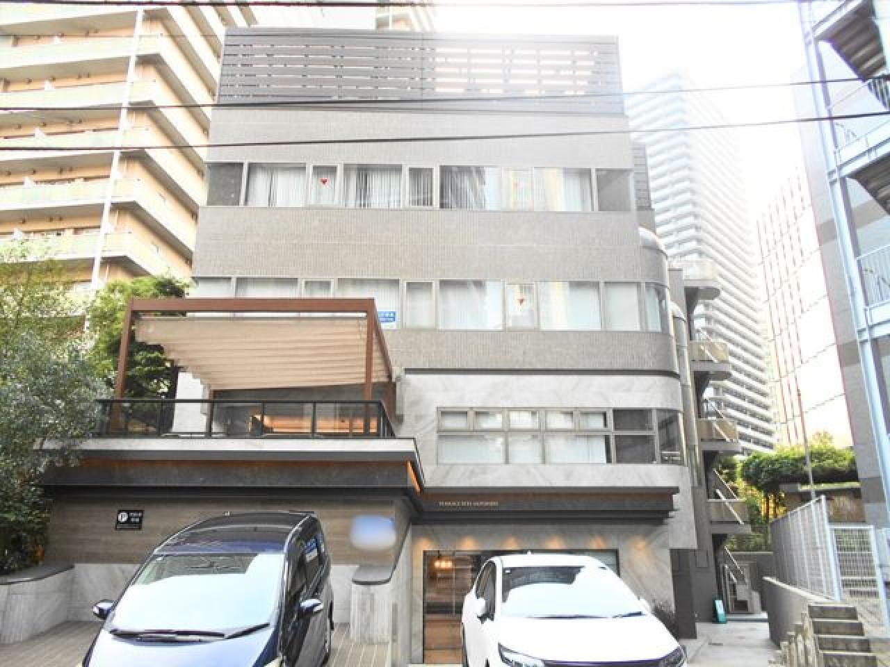 TERRACE SITE GOTANDA