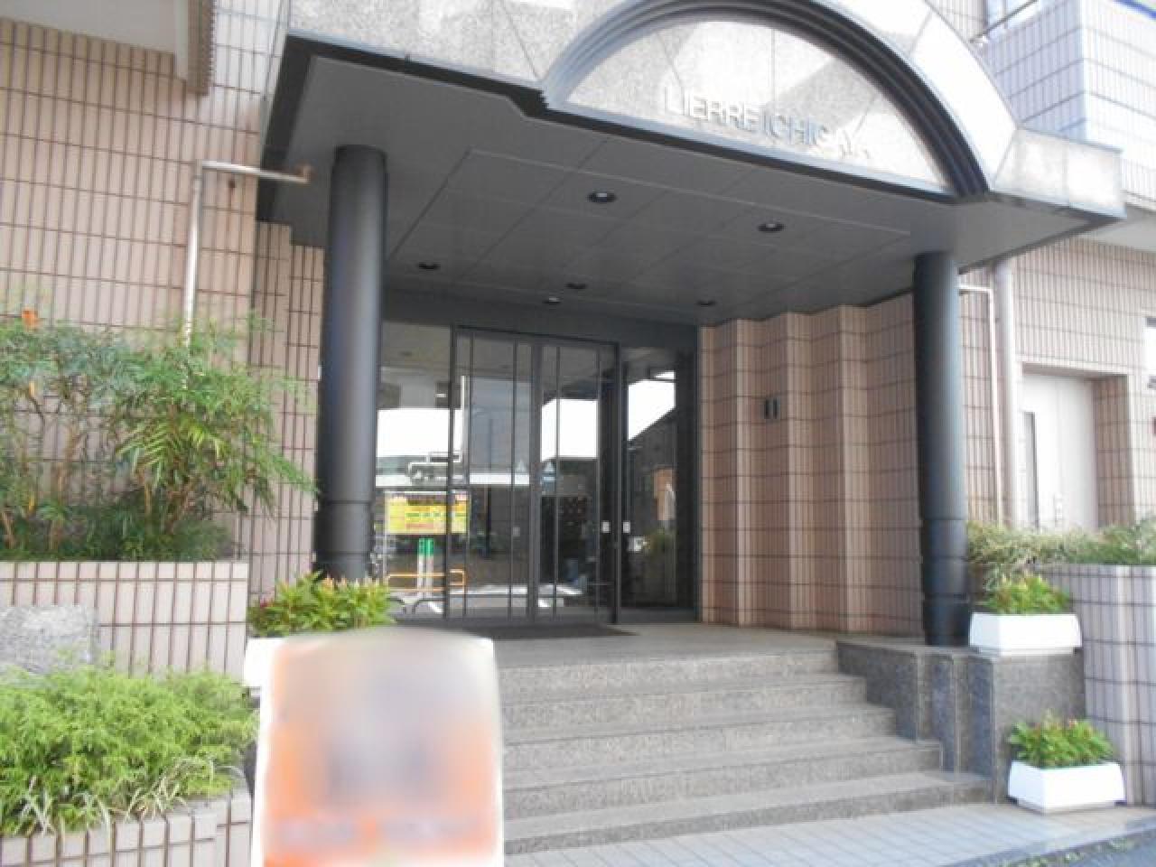 リエール市ヶ谷