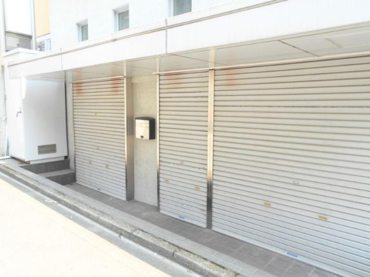 タッカービル