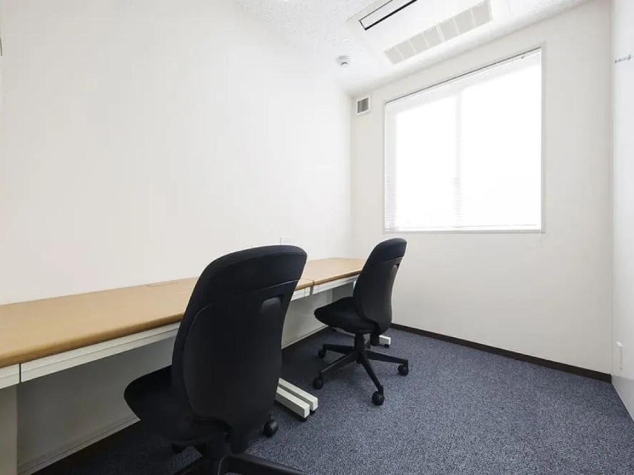 天翔オフィス新橋赤レンガ通り