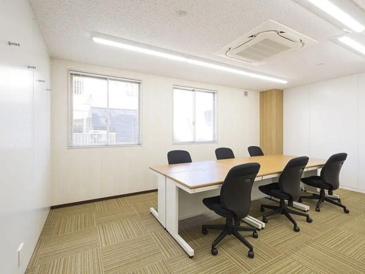 天翔オフィス新橋赤レンガ通り