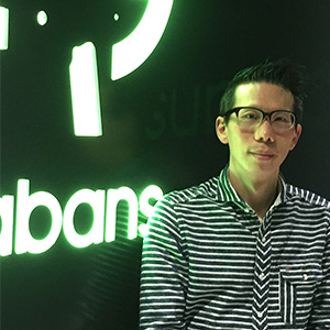 キャラバンズ 情報システム 小畑様