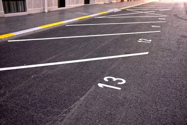 【空室あり】時間貸し駐車場の利用が可能な新宿区の手頃な賃貸オフィスをチェック