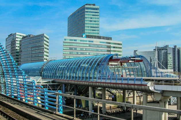 仕事もアフター5も充実！ビジネスマンが行き交う新橋の駅チカオフィス物件特集！