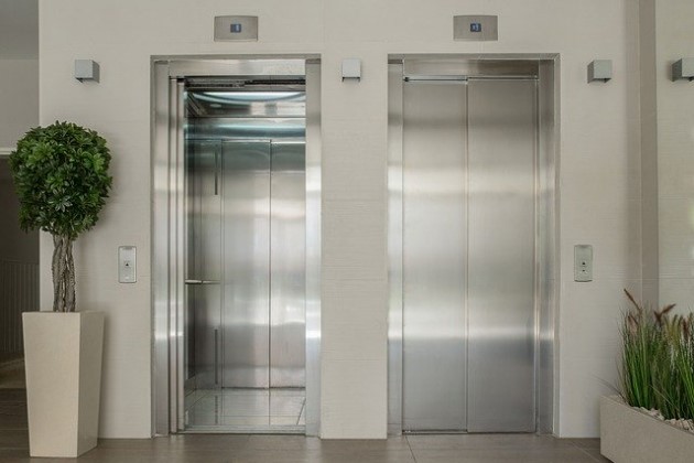 【空室あり】貨物専用エレベーター有で使いやすい西新宿エリアの賃貸オフィス