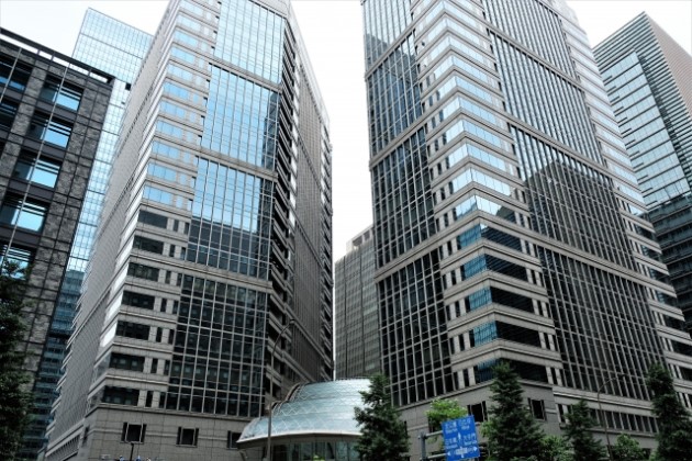快適環境の渋谷区千駄ヶ谷で敷金（保証金）格安賃貸オフィスを探す